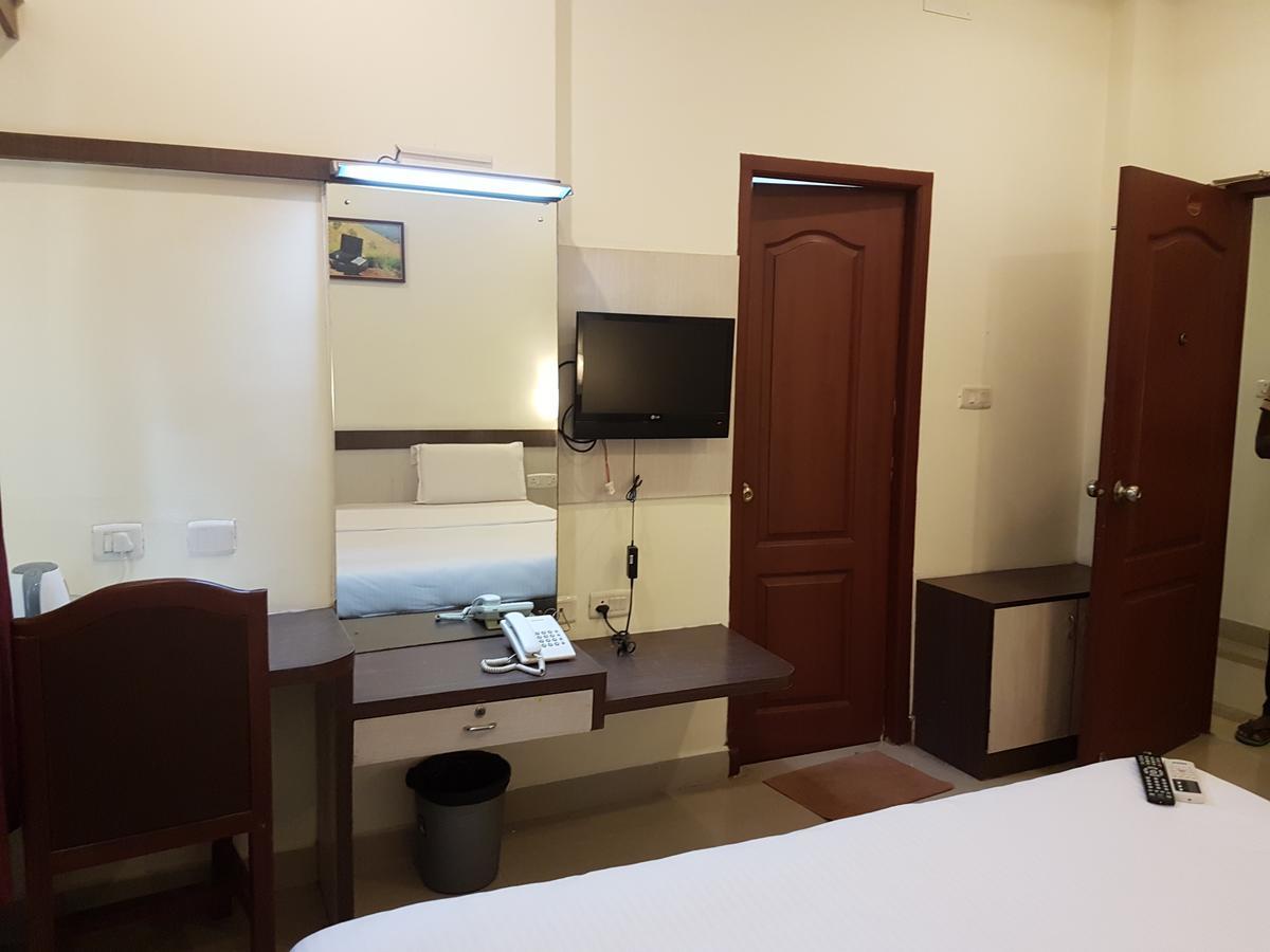 Orchid Resorts Ecr Chennai Exterior foto