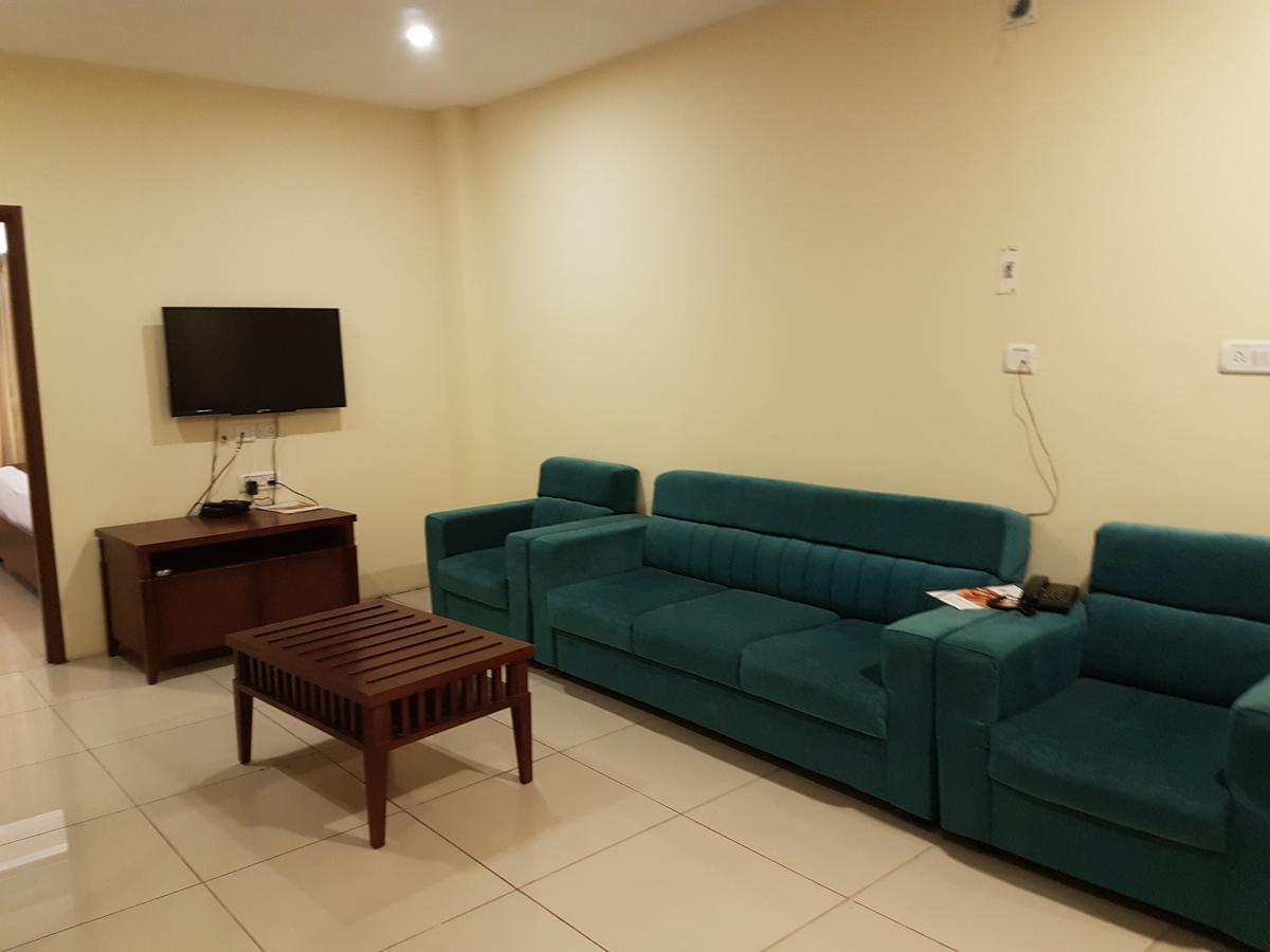Orchid Resorts Ecr Chennai Exterior foto